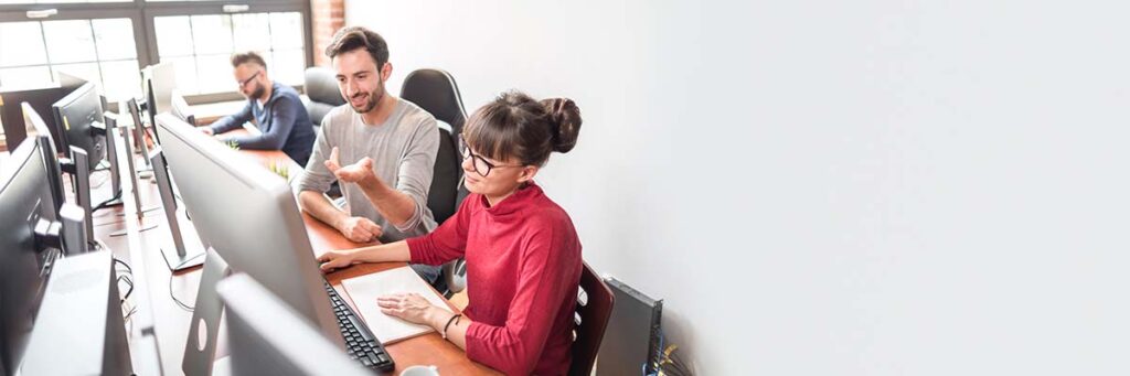 Zukunftschance Cloud - Azure-Administratoren bei der Arbeit